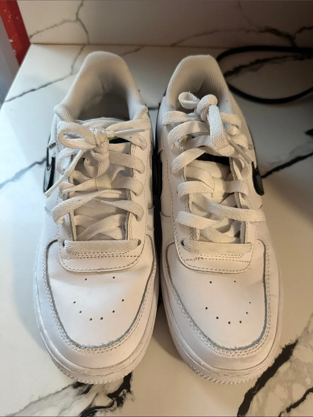 Nike kids low